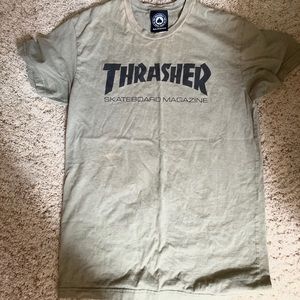 Army green Thrasher t-shirt